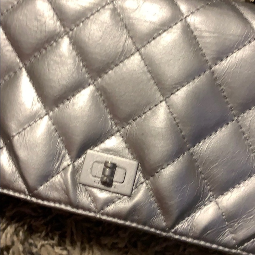 Authentic Chanel woc - Picture 2 of 10